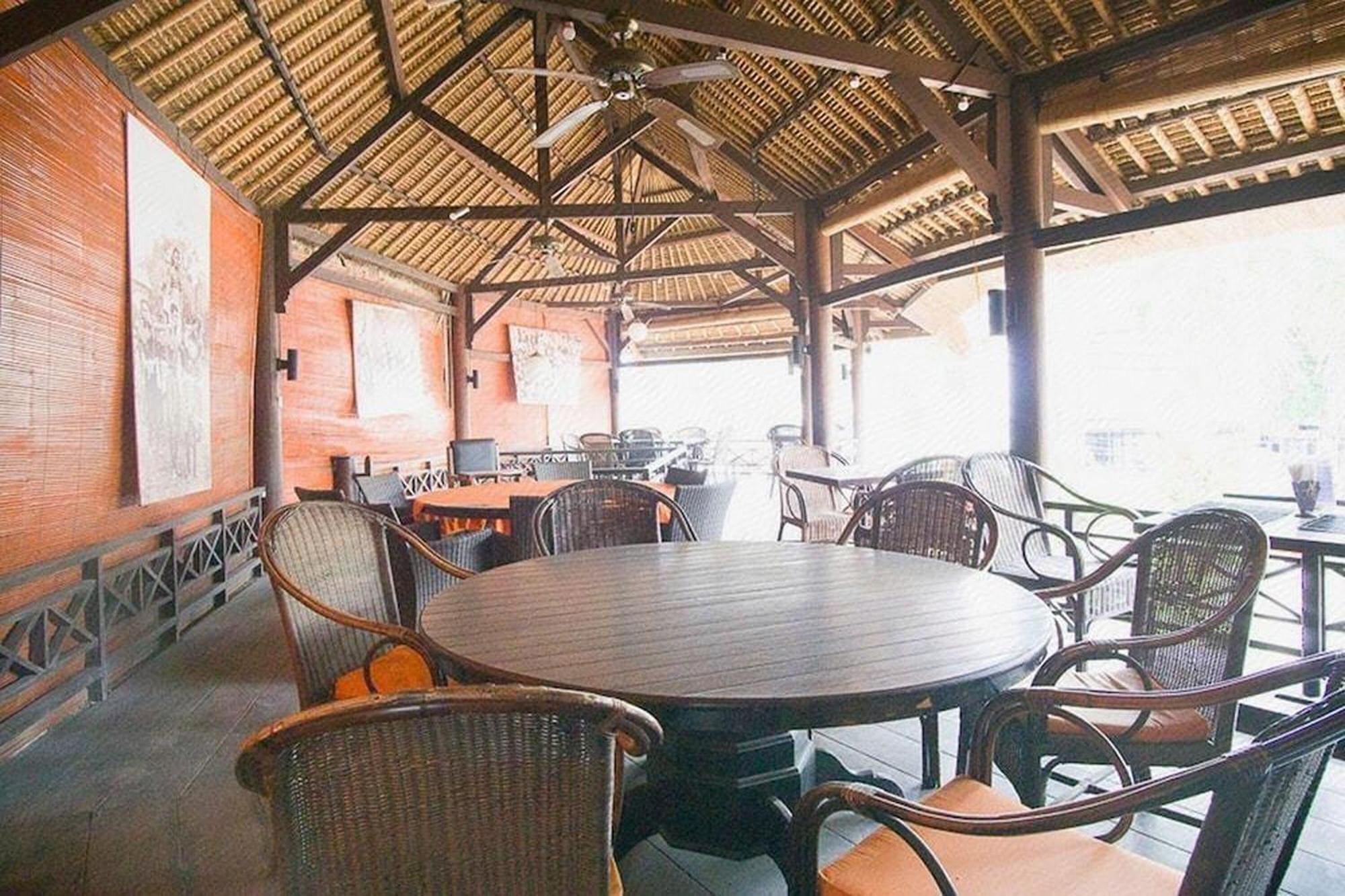 Taman Unique Hotel Senggigi Ngoại thất bức ảnh