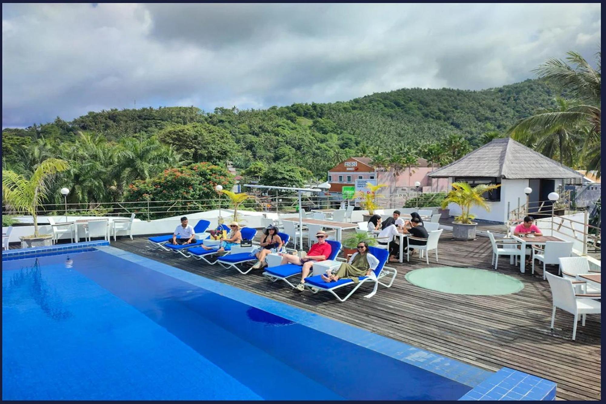 Taman Unique Hotel Senggigi Ngoại thất bức ảnh